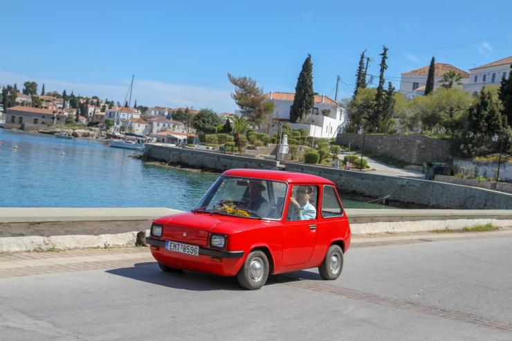 Σύρος – Σπέτσες με το Enfield 8000