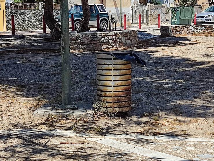 Απαιτείται αντικατάσταση μικρών κάδων 