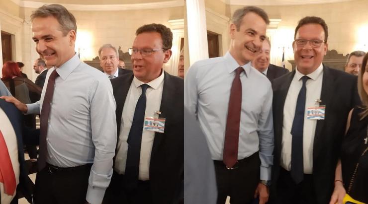 Ο Δήμαρχος Μήλου στο Μέγαρο Μαξίμου για τη συνάντηση με τον Κ. Μητσοτάκη