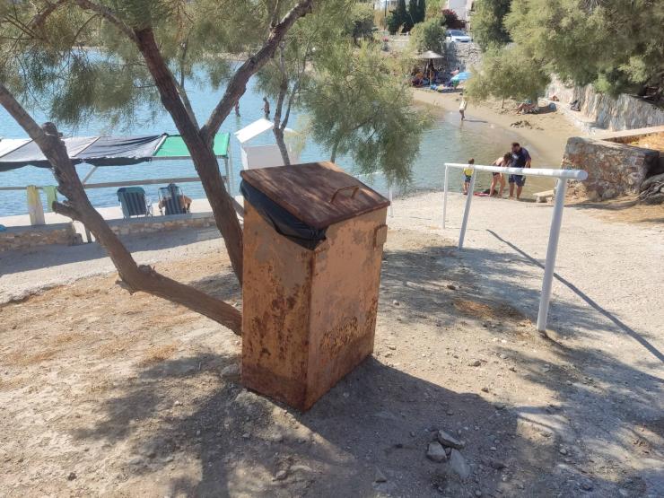 Κάδοι που “απαιτούν” άμεσα αντικατάσταση