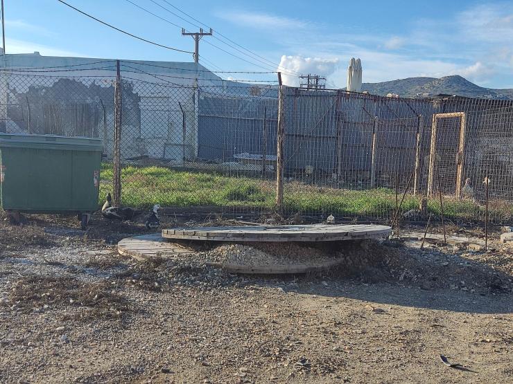 Εικόνα “παρακμής” στο ρέμα των Λαζαρέττων 