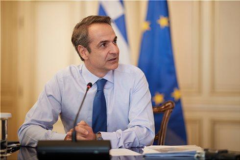 Στο Συντονιστικό Κέντρο ο Κυριάκος Μητσοτάκης για την εξέλιξη των πυρκαγιών