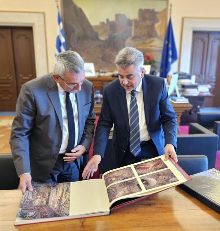Εθιμοτυπική συνάντηση Χατζημάρκου με τον νέο Γενικό Πρόξενο της Τουρκίας 