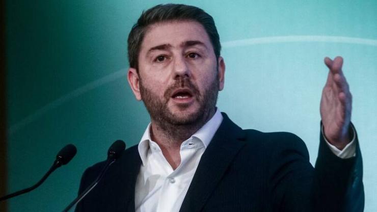 ΠΑΣΟΚ: Οι 12 προτεραιότητες και η παρουσίαση του προγράμματος 