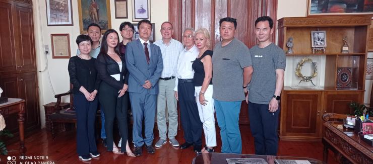 Κινέζοι επενδυτές στοχεύουν στη δημιουργία νέου 5αστερου ξενοδοχείου στη Σύρο