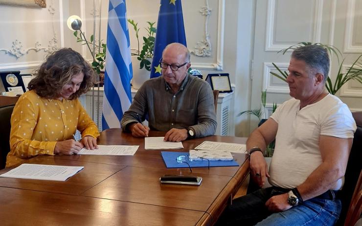 Συμβασιοποιήθηκε το έργο τριετούς συντήρησης οδικού δικτύου για Άνδρο, Τήνο και Μύκονο