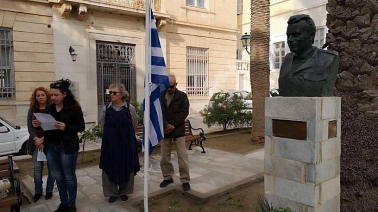 Οι κομματικές οργανώσεις του ΚΚΕ στη Σύρο τιμούν την 50η επέτειο του Πολυτεχνείου