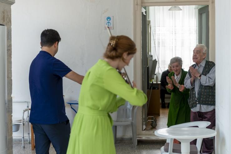 Σύρος: “Meet the Violins” στις ευπαθείς ομάδες