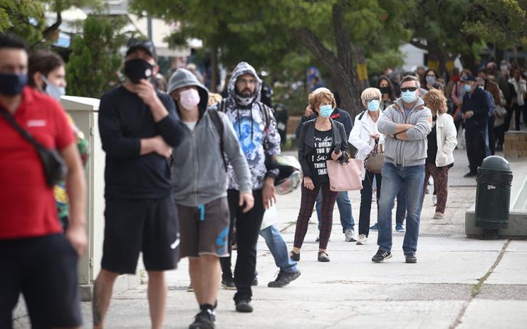 Ιατρικός Σύλλογος Θεσσαλονίκης: Επιβεβλημένη η χρήση μάσκας για ευάλωτες ομάδες