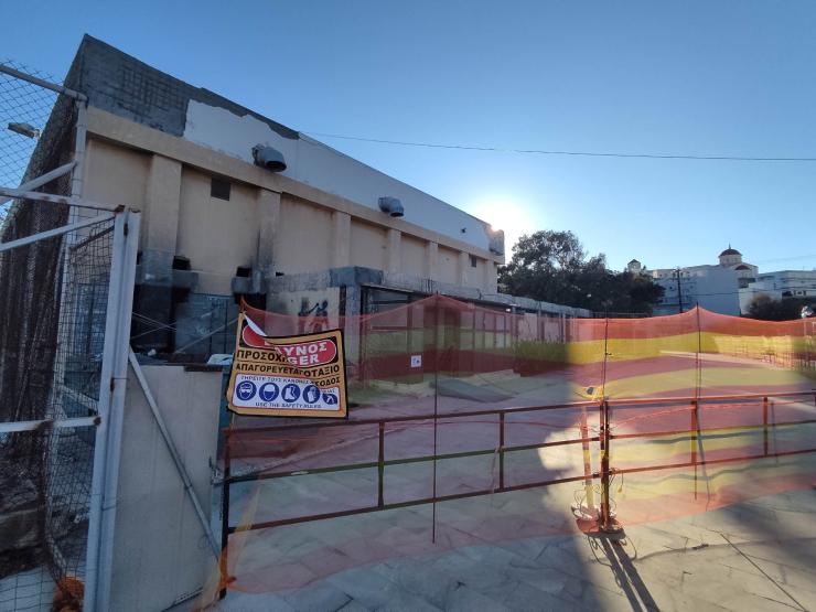 Γονείς αθλητών και αθλητριών Σύρου: "Να δοθεί τέλος στην απαξίωση του αθλητισμού στην πρωτεύουσα των Κυκλάδων"