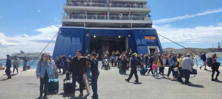 Σύρος: Έσπασε κάθε ρεκόρ η φετινή επισκεψιμότητα του Πάσχα 