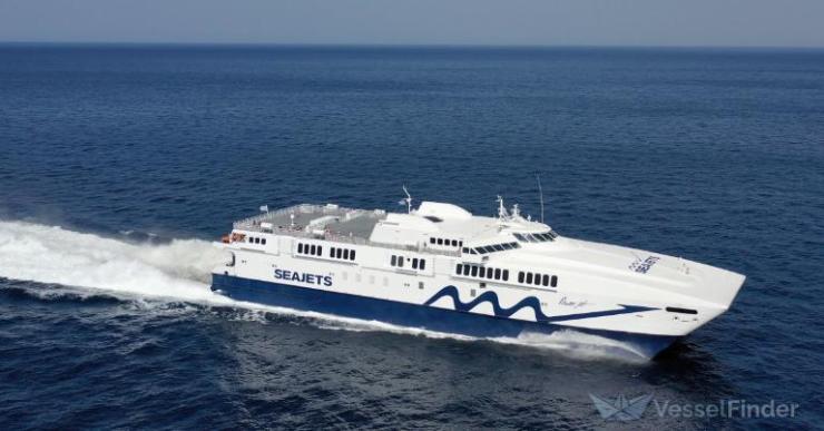 Ηράκλειο: Απαγορεύτηκε ο απόπλους του Power jet λόγω μηχανικής βλάβης