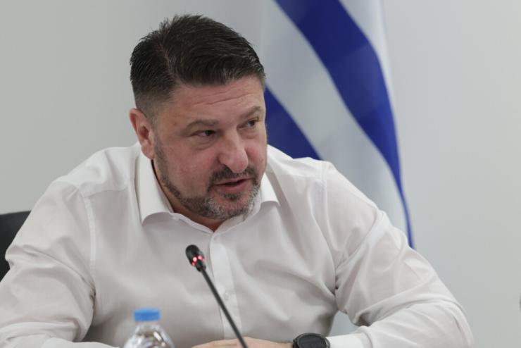 Χαρδαλιάς για εγκλεισμό παιδιού σε σχολικό: Η ασφάλεια των παιδιών είναι αδιαπραγμάτευτη