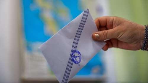 Metron Analysis: Το 83% των ψηφοφόρων ΣΥΡΙΖΑ και ΠΑΣΟΚ επιθυμεί σύγκλιση κεντροαριστεράς