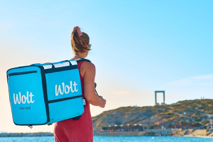Η Νάξος εντάσσεται στο δίκτυο διανομής της Wolt