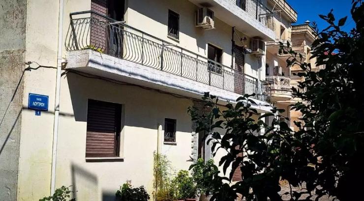 Αμφιλοχία: «Έλα σπίτι, αλλιώς θα σκοτώσω την κόρη μας» - Σοκάρουν οι λεπτομέρειες της γυναικοκτονίας