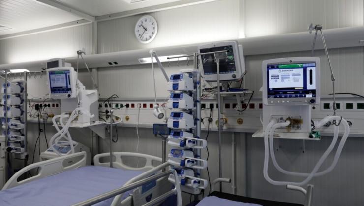 Διασωληνωμένος στη ΜΕΘ στο Αττικό Νοσοκομείο ασθενής με μεταπνευμονοϊό