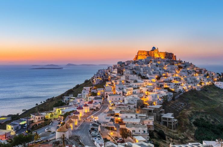 Conde Nast Traveler: Ποιο ελληνικό νησί ξεχωρίζει για διακοπές