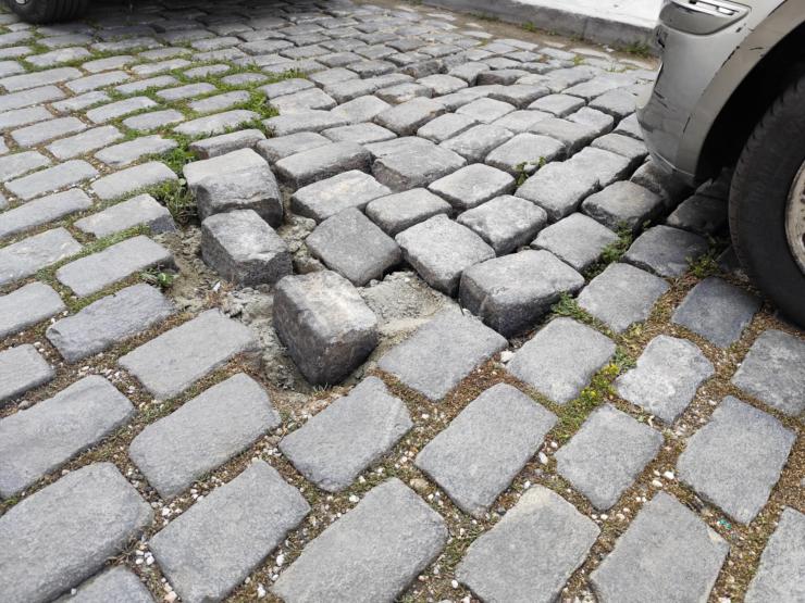 Απουσιάζουν οι αποκαταστάσεις, “πυκνώνουν” τα παράπονα 