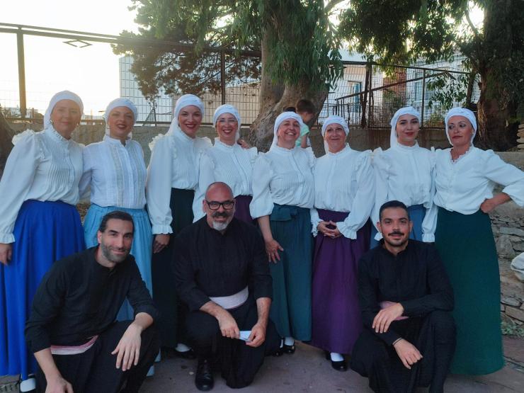 Σπονδή Τηνίων: Δύο εξαιρετικές παραστάσεις από το εργαστήρι εκμάθησης παραδοσιακών χορών