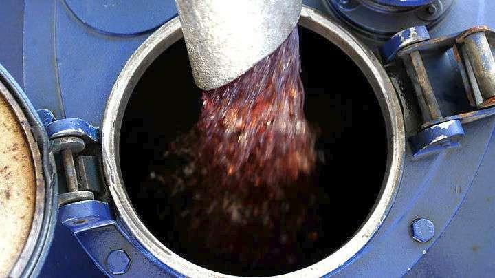 Μύκονος: Συνελήφθησαν άτομα για κλοπή καυσίμων από οχήματα