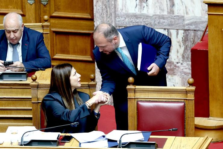 Ο Φ. Φόρτωμας από το βήμα της Ολομέλειας για τη Μονή Σινά και ζητήματα εκπαίδευσης στις Κυκλάδες