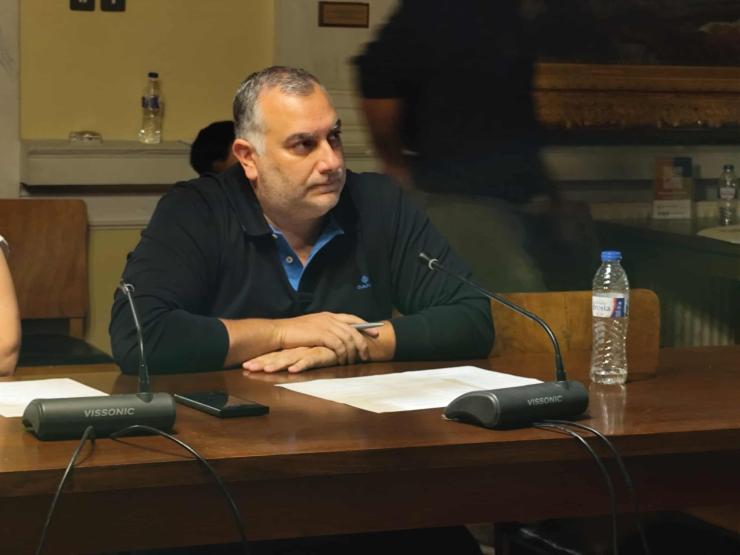 “Όλοι οι αθλητικοί χώροι να είναι ελεύθεροι στο κοινό” 