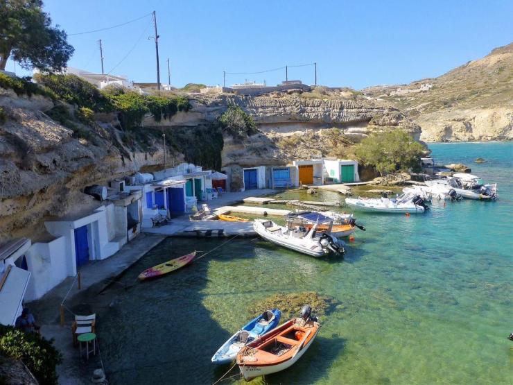 Στέφανος Γκίκας: Χαρακτηρισμός των “Συρμάτων” της Μήλου ως διατηρητέων