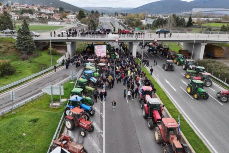 Αγροτικές κινητοποιήσεις: Σημαντικά μειωμένη η έξοδος για τις φετινές γιορτές