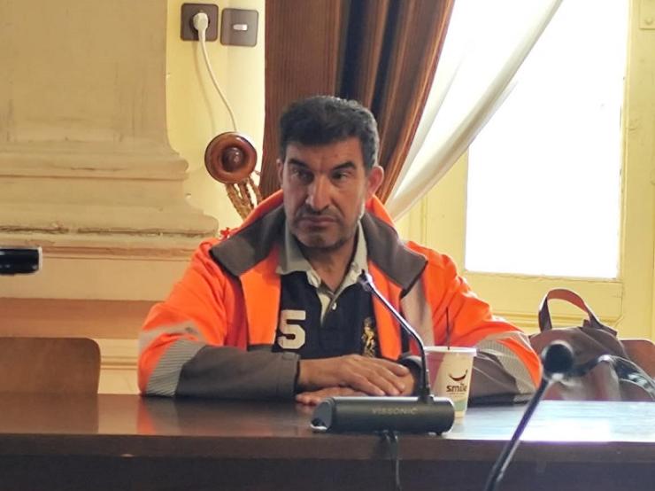 “Αν χρειαστεί θα κάνω ξανά τον εργάτη και τον δημοτικό αστυνόμο” 