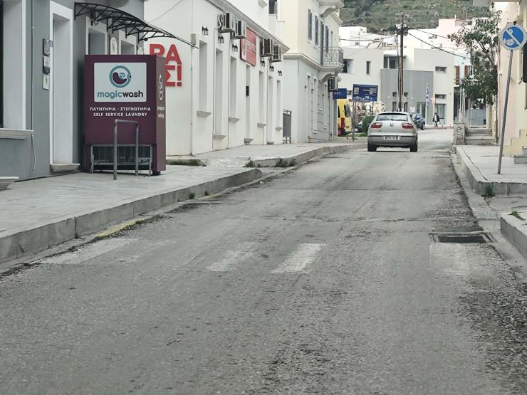  Σχεδόν… ανύπαρκτες οι διαβάσεις πεζών στη Λαλακιά 