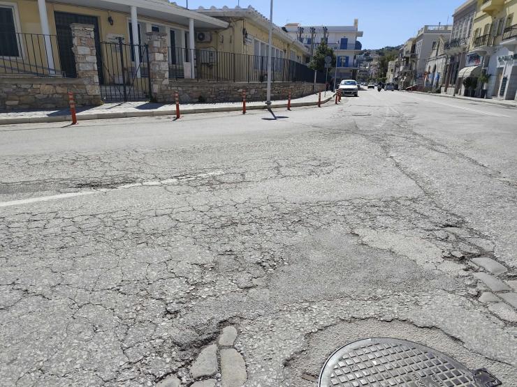 Αγνοείται εργολαβία για αποκαταστάσεις στην Αλέκου Παναγούλη 