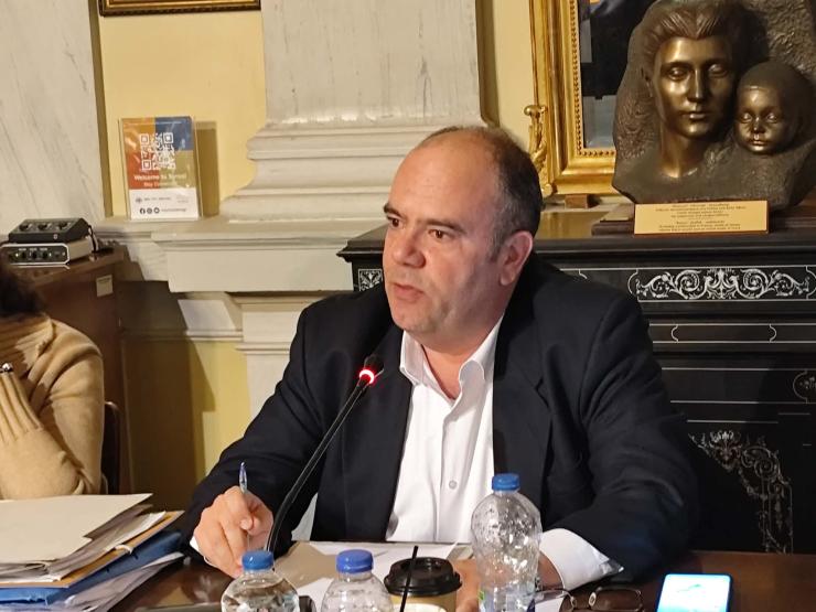  Με “σωσίβιο” έναν γενικό γραμματέα στον Δήμο Σύρου - Ερμούπολης 