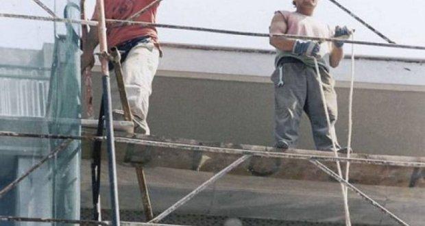 Αδειοδωρόσημο: Την Παρασκευή η πληρωμή σε 91.455 εργατοτεχνίτες οικοδόμους