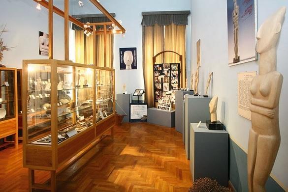 Νέα ωράρια λειτουργίας των επισκέψιμων χώρων της Σύρου