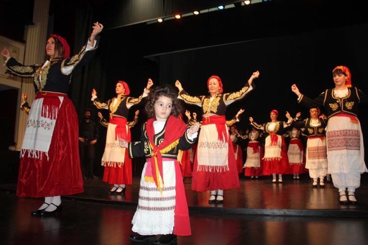 ΝΑΙ στη λαϊκή μας παράδοση