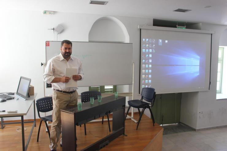 «Η Επικοινωνία είναι μια εξαιρετικά σοβαρή υπόθεση»