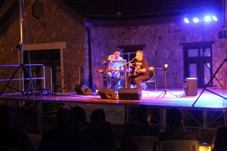 «Φύσηξε» σαν αερικό