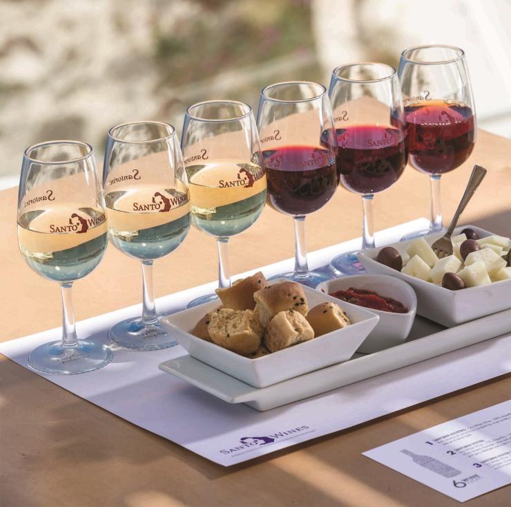 Η Ένωση Συνεταιρισμών Θηραϊκών Προϊόντων υποστηρίζει το CruiseINN