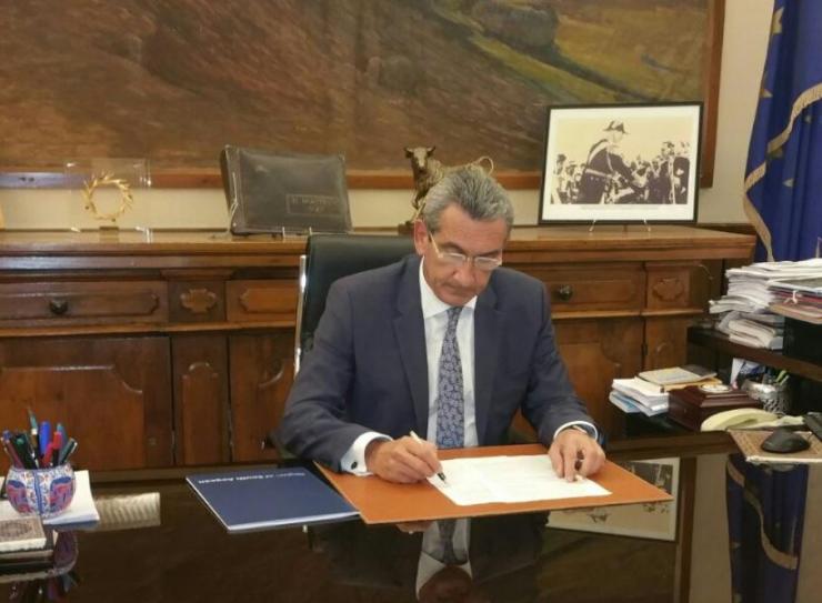 Σύγχρονος ψηφιακός και εργαστηριακός εξοπλισμός σε σχολεία της Περιφέρειας