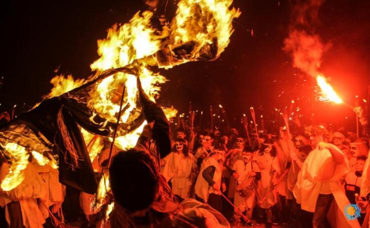 Καρναβάλι Νάξου: Λαμπαδηφορίες