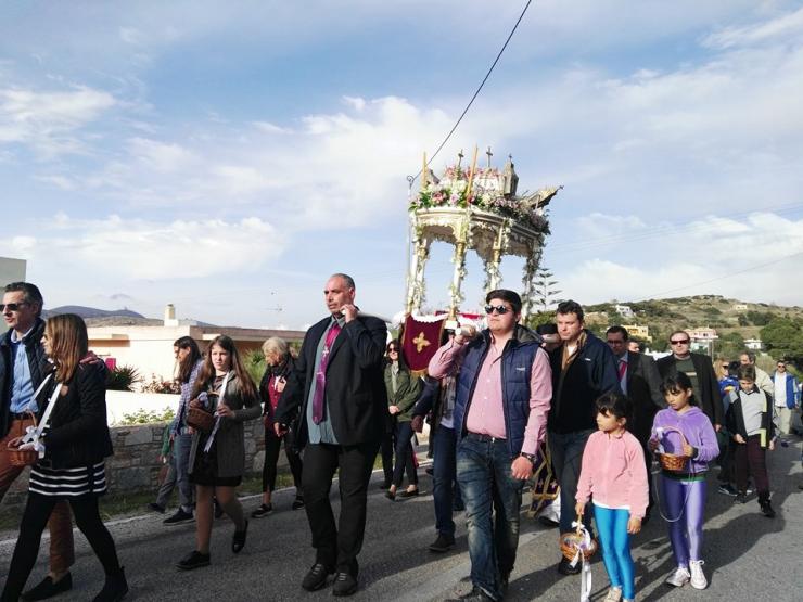 Η κορύφωση του Θείου Δράματος στις ενορίες της Σύρου