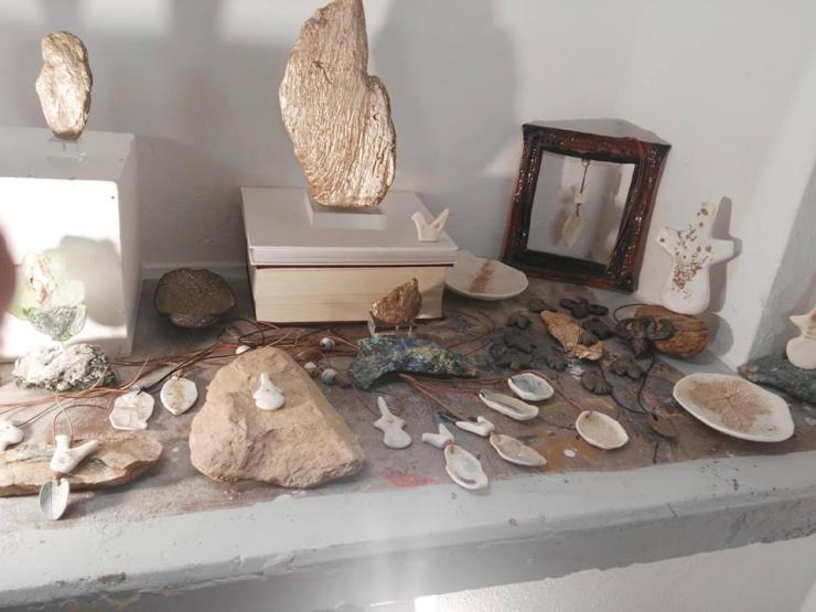 Έμπνευση από την γεωλογία της Σύρου