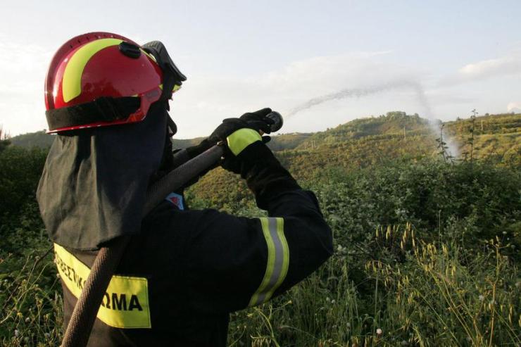 425.000 € στους Δήμους Ν. Κυκλάδων για την κάλυψη δράσεων πυροπροστασίας
