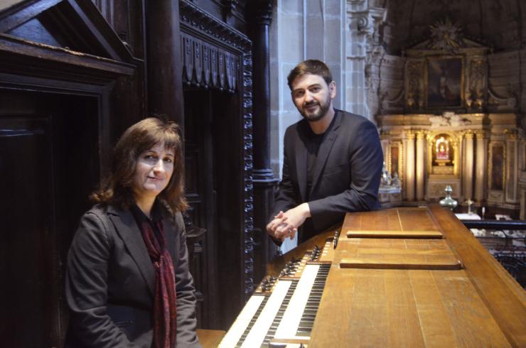 ΑΝΩ ΠΡΟ - Έργα ελληνικής καταγωγής συνθετών για εκκλησιαστικό όργανο και φωνή