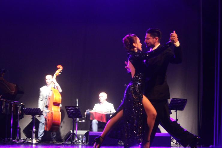 Πέντε χρόνια Αργεντίνικου πάθους στη Σύρο