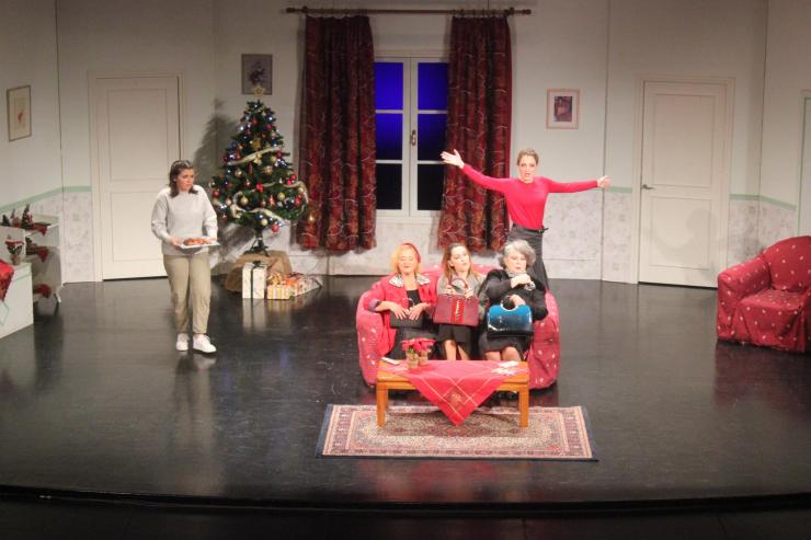 Οι «κουραμπιέδες» που γλύκαναν και συγκίνησαν τους Συριανούς