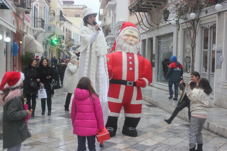 Ερμούπολη συ' σαι αρχόντισσα, κυρία 
