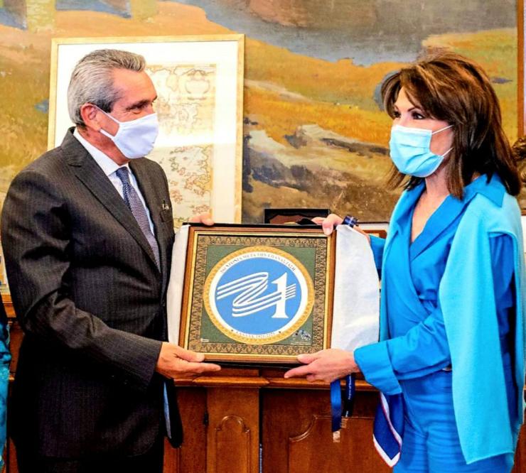 Επίσκεψη της Γιάννας Αγγελοπούλου στον Περιφερειάρχη Ν. Αιγαίου