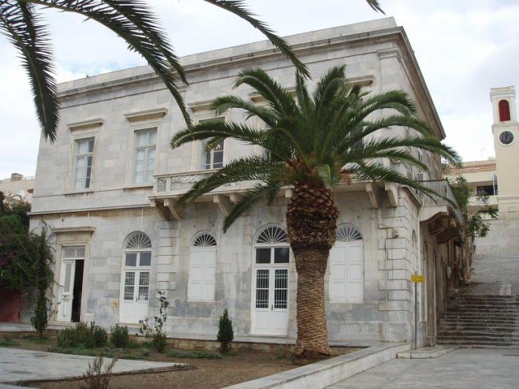 «Βιώνουμε μια εργασιακή ασφυξία»